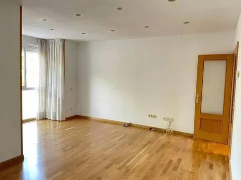 Квартира 110 м² в Мадриде