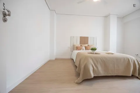 Chambre à louer, Valence