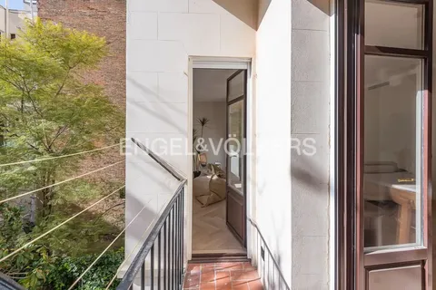 Wohnung 147 m² in Barcelona
