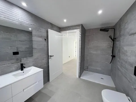 Maison 500 m² à Villamayor