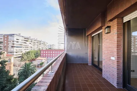 Wohnung 232 m² in Barcelona (2/36)