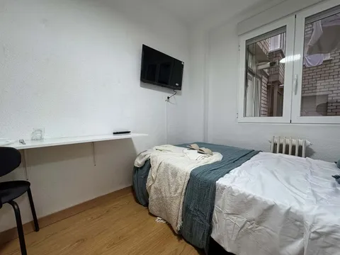 Chambre à louer, Móstoles