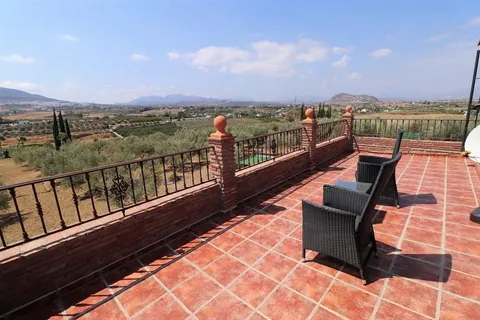 Casa de 180 m² a Alhaurín el Grande