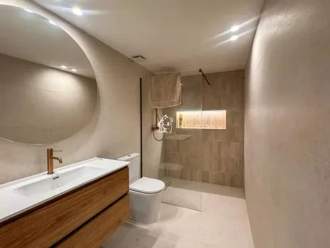 Casa de 260 m² a Oriola