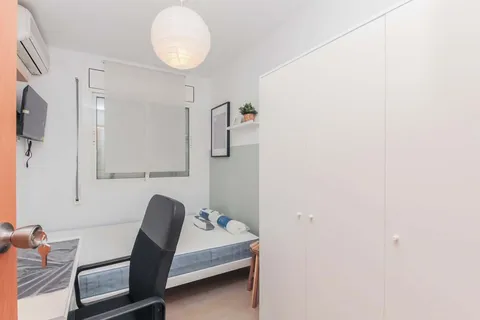 Room for rent, Reus