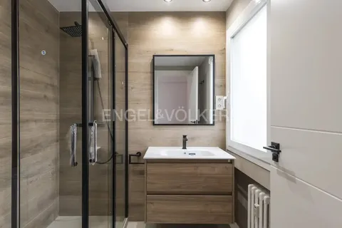 Wohnung 102 m² in Madrid