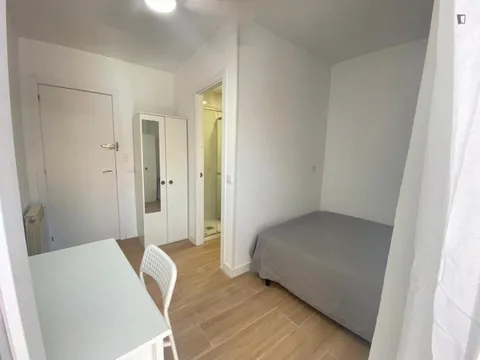 Chambre à louer, Madrid (4/16)