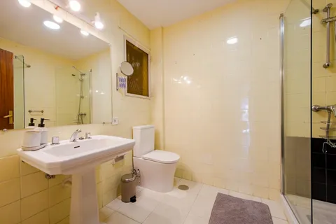 Zimmer zur Miete, Madrid