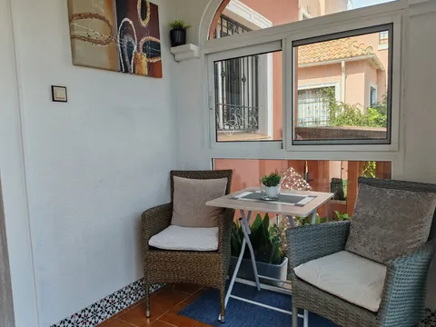 Flat 95 m² in Los Montesinos