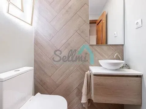 Appartamento 93 m² a Oviedo
