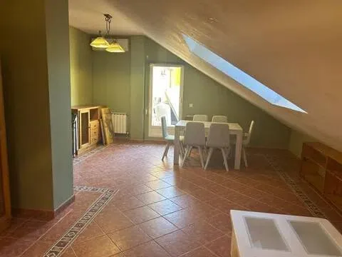 Wohnung 112 m² in Ciempozuelos