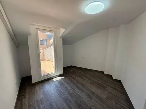 Wohnung 143 m² in Rocafort