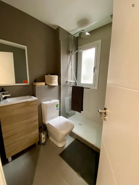 Zimmer zur Miete, Barcelona (3/10)