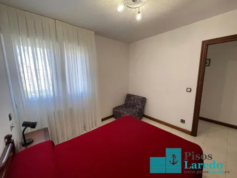 Wohnung 120 m² in Laredo