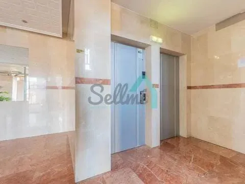 Appartamento 93 m² a Oviedo