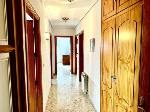 Pis de 220 m² a Còrdova