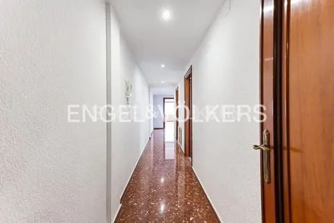 Pis de 200 m² a València