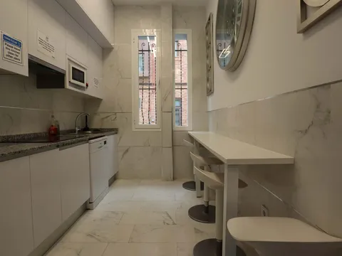 Habitación en alquiler, Madrid (2/14)