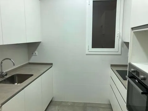 Room for rent, Barcelona