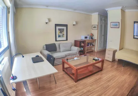 Flat 42 m² in Madrid