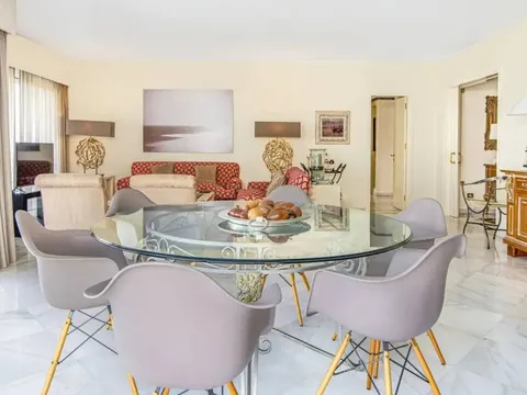 Pis de 279 m² a Marbella