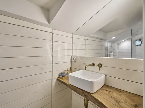 Casa de 230 m² en Prats i Sansor
