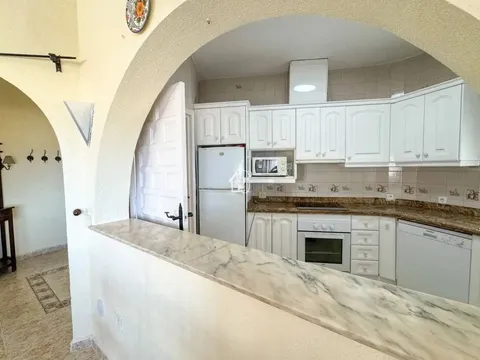 Casa de 250 m² a Oriola