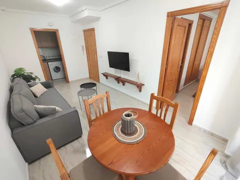 Wohnung 50 m² in Torrevieja (2/10)