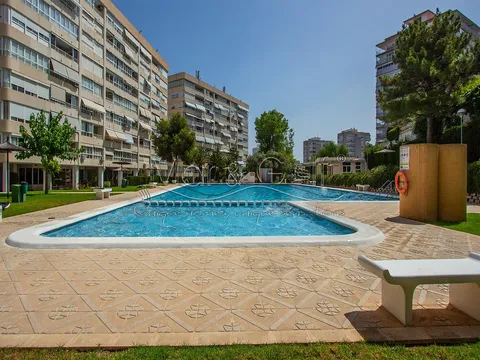 Pis de 86 m² a Alacant