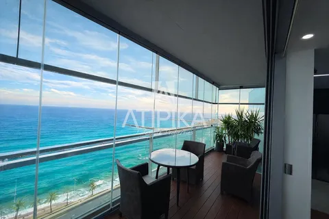 Wohnung 180 m² in Barcelona