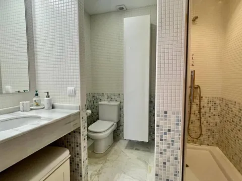 Wohnung 100 m² in Almuñécar