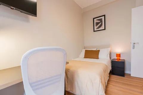Room for rent, Burjassot