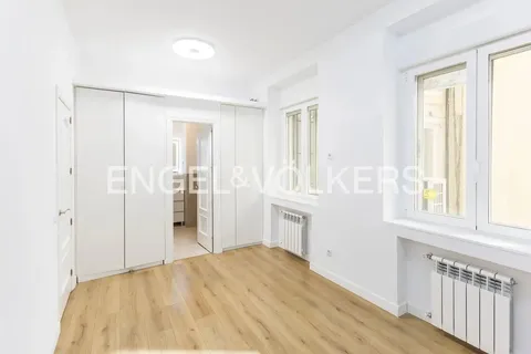 Wohnung 135 m² in Madrid