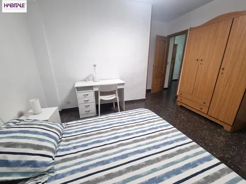 Pis de 100 m² a Montcada