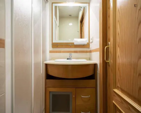 Habitació de lloguer, Madrid