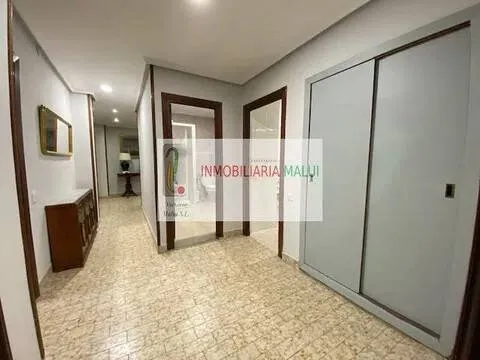 Appartamento 103 m² a Oviedo