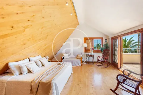 Casa de 260 m² a la Pobla de Farnals