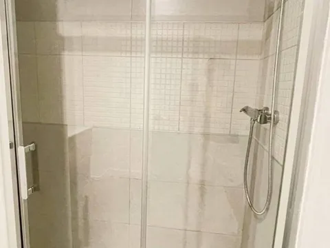 Wohnung 80 m² in Alberic