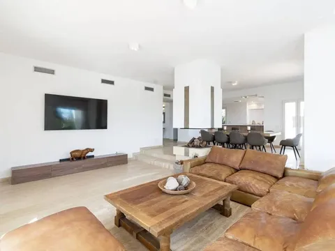 Casa 640 m² a Manilva