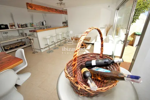 Haus 600 m² in Santa Eulària des Riu
