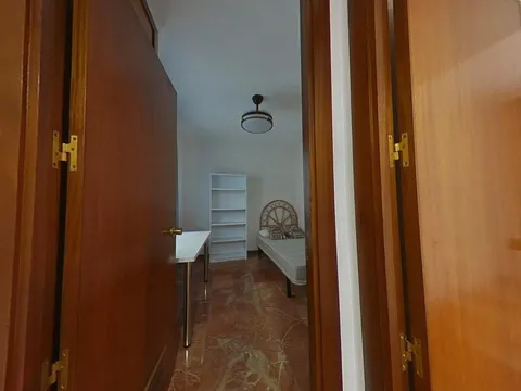 Pis de 95 m² a Còrdova