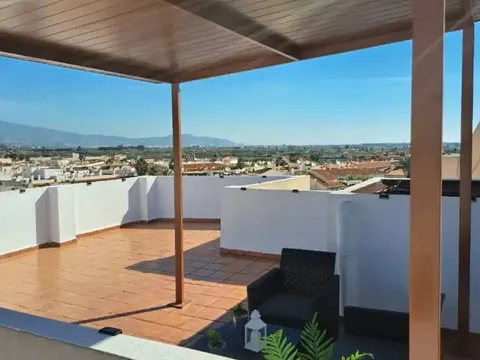 Piso de 90 m² en Salobreña