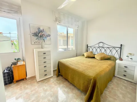 Casa de 90 m² a el Pilar de la Foradada