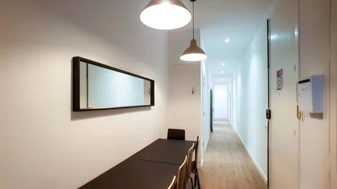 Room for rent, Barcelona