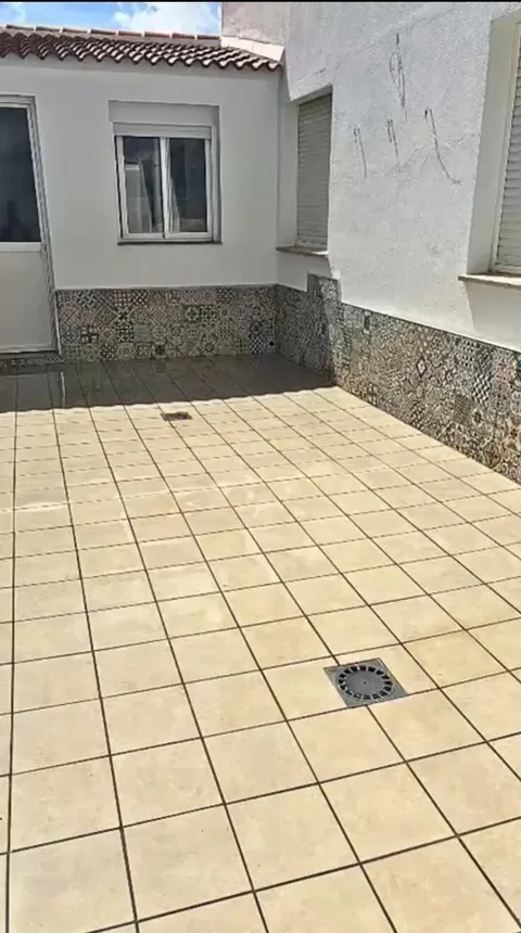 Flat 140 m² in Beas