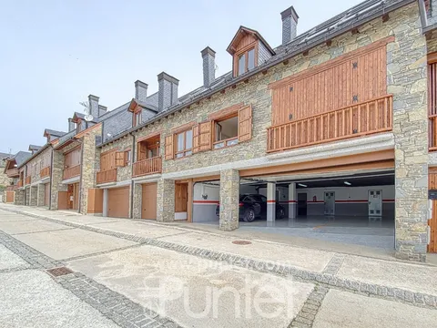Pis de 100 m² a Viella i Mitjaran