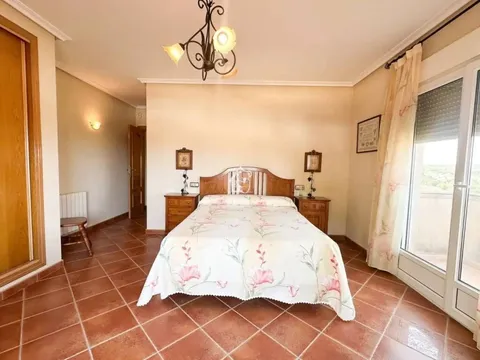 Appartement 223 m² à San Miguel de Salinas