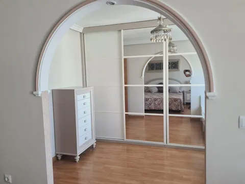 Wohnung 100 m² in Granada