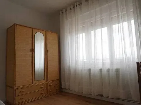 Habitació de lloguer, Àvila