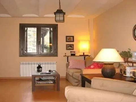 Pis de 72 m² a Castejón de Sos (2/27)